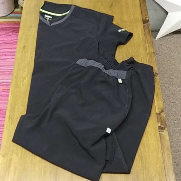 Scrubstar Other Scrubs 3xl 2 Pc Set Black In Color By Scrubstar